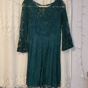 green lace dress